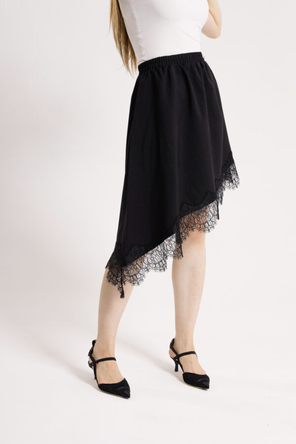 RUELLU LUNELLE Lace Skirt Wanita Premium Semi Wool - Image 6